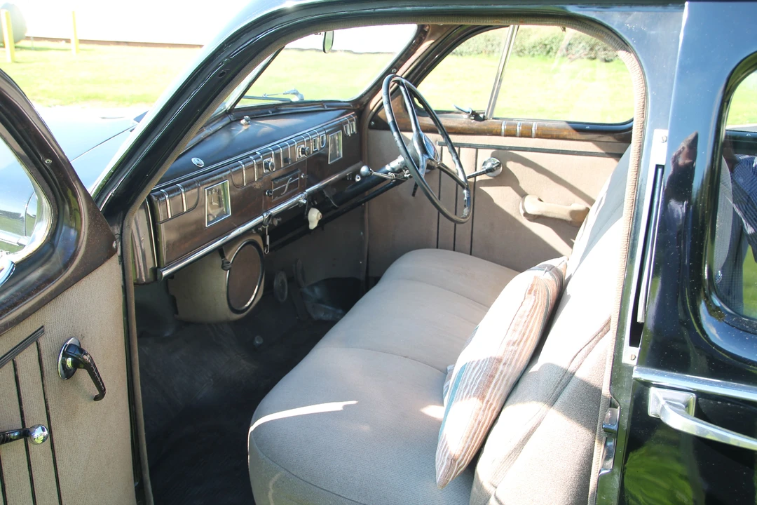 1938 Studebaker Commander - Image 3 of 6