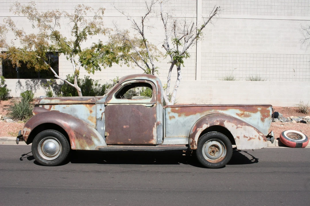 1938 Studebaker - Image 4 of 31