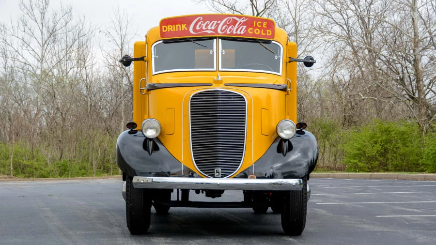 1938 Studebaker - Image 17 of 23