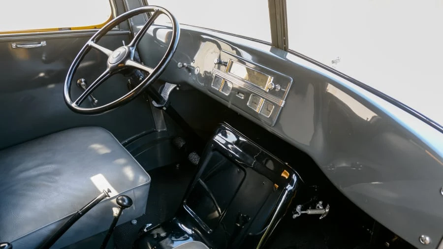 1938 Studebaker - Image 7 of 23