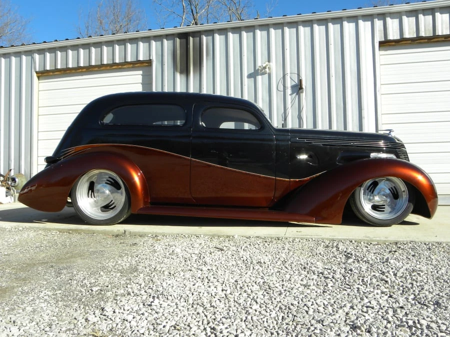1938 Studebaker Commander - Image 2 of 7