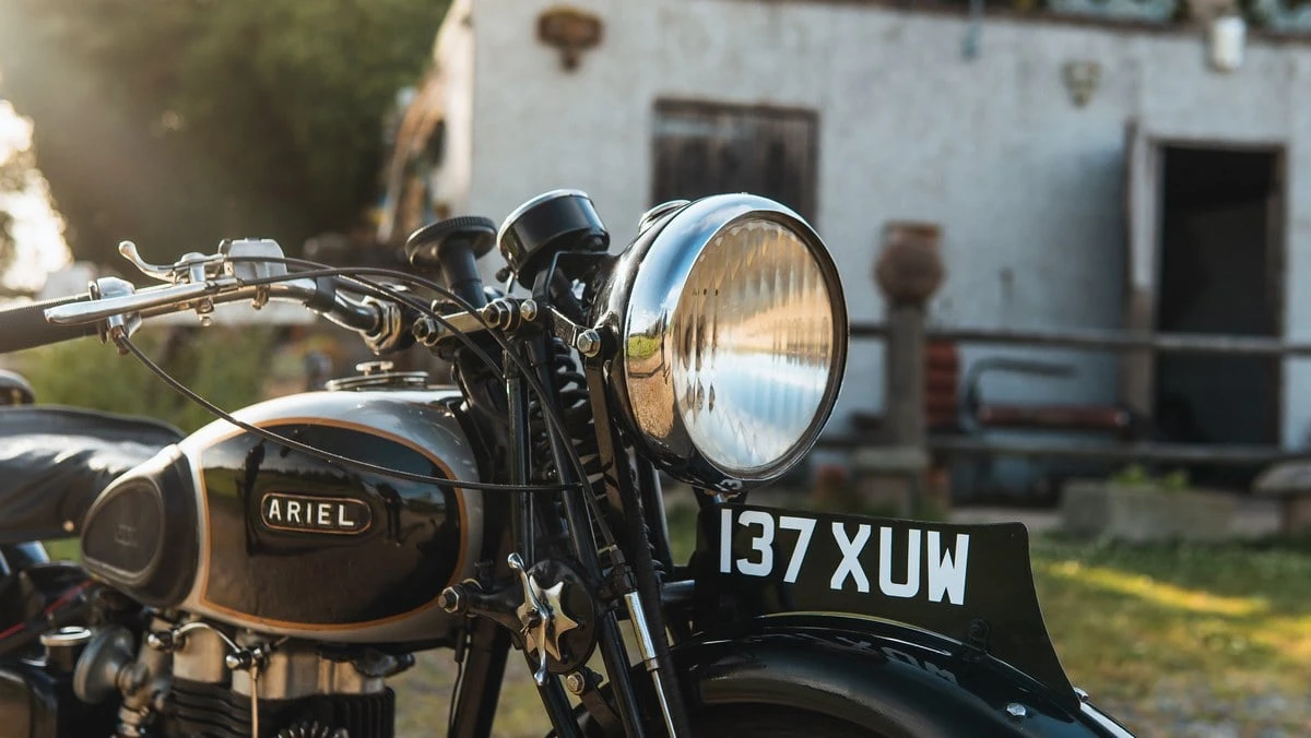 1939 Ariel Motorcycles - Image 27 of 30