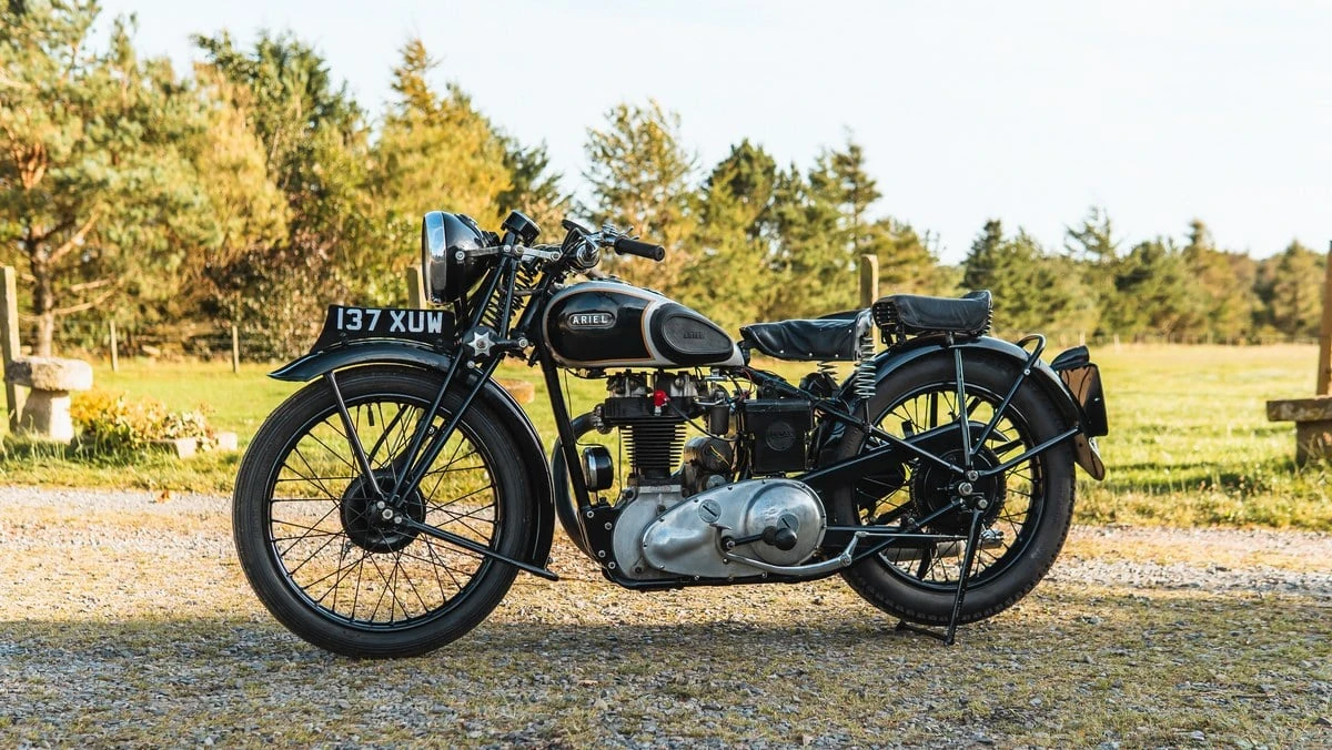 1939 Ariel Motorcycles - Image 10 of 30