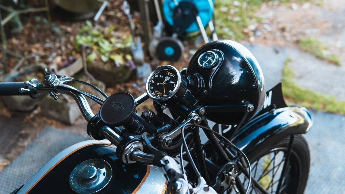 1939 Ariel Motorcycles - Image 20 of 30