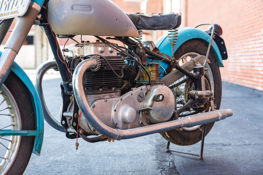 1939 Ariel Motorcycles - Image 31 of 31