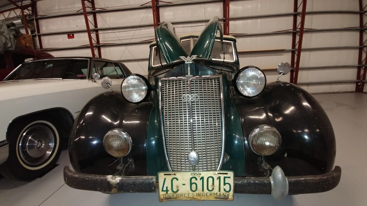 1939 Audi Coupe & Cabriolet - Image 7 of 21