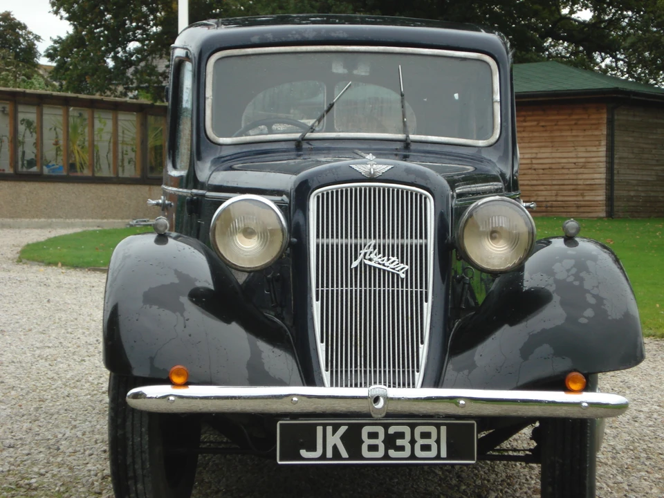 1939 Austin - Image 3 of 3