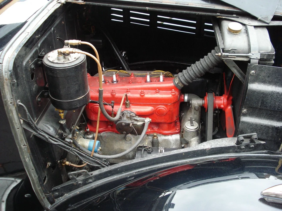 1939 Austin - Image 2 of 3