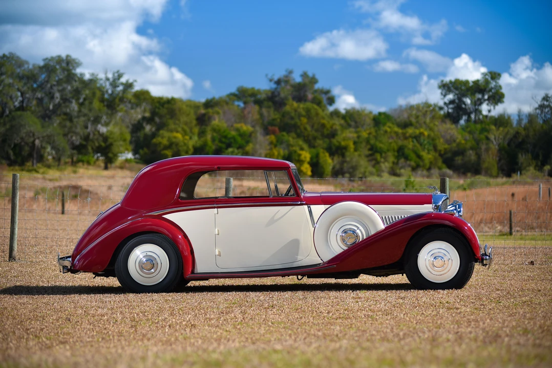 1939 Bentley 4 1/4 Litre - Image 2 of 31