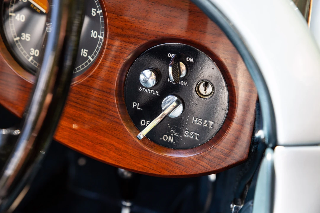 1939 Bentley 4 1/4 Litre - Image 15 of 31