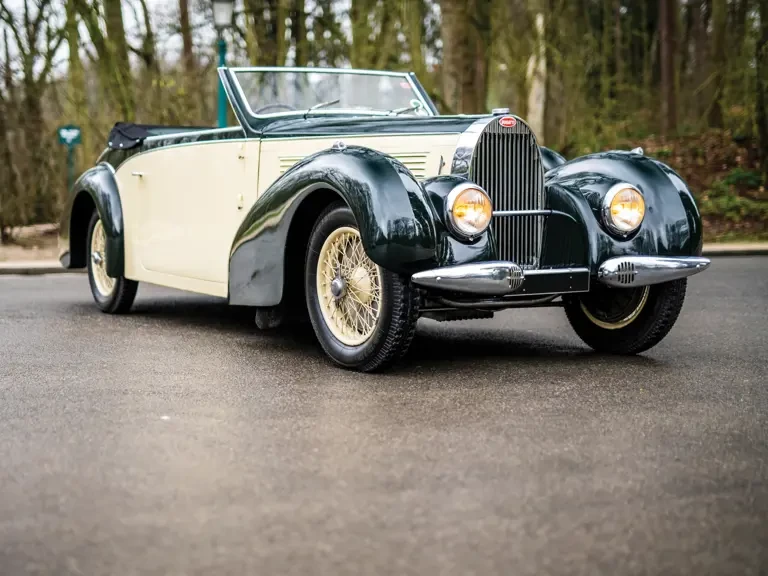 1939 Bugatti - Image 2 of 31