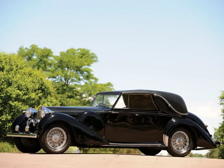 1939 Bugatti - Image 2 of 2
