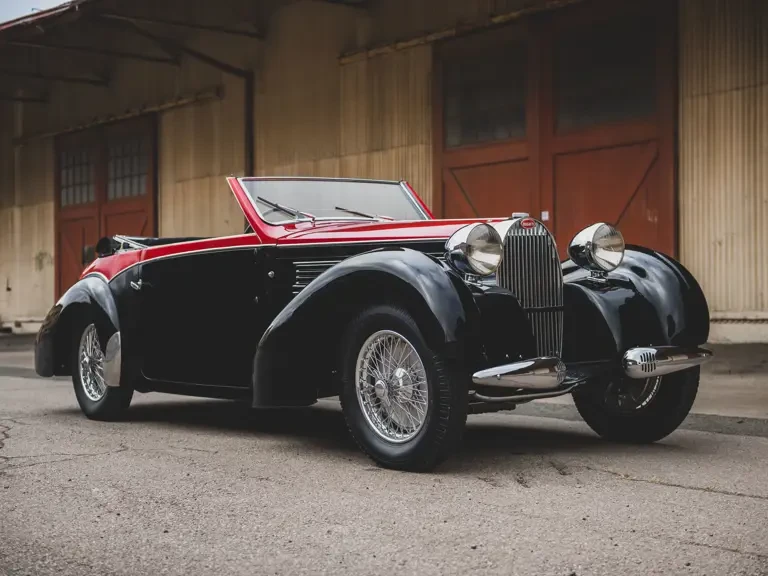1939 Bugatti - Image 2 of 31