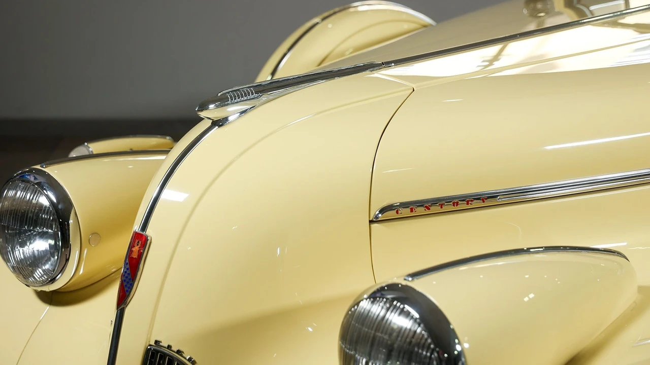 1939 Buick Century - Image 25 of 31