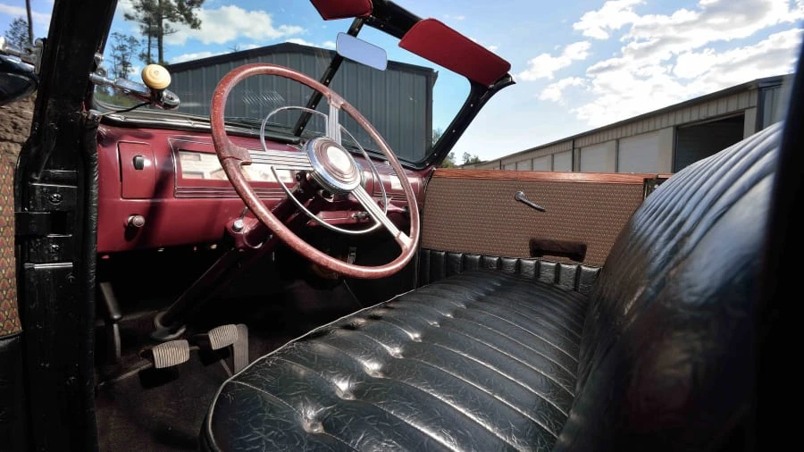 1939 Buick Century - Image 4 of 12