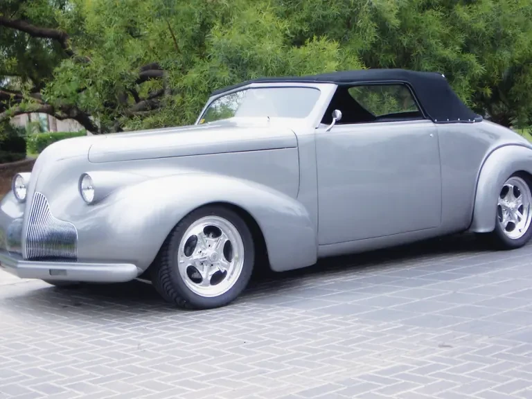 1939 Buick Roadmaster - Image 2 of 2