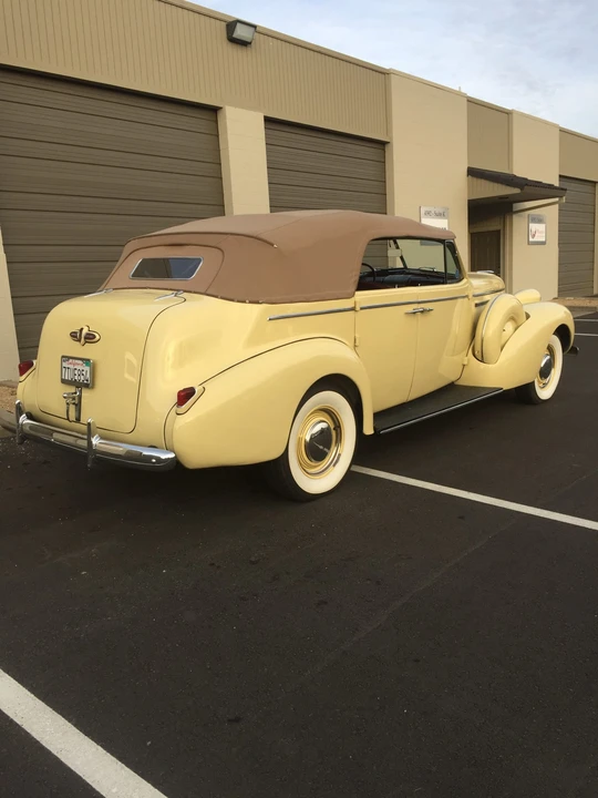 1939 Buick Roadmaster - Image 28 of 31
