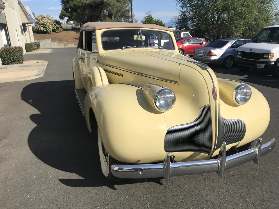 1939 Buick Roadmaster - Image 16 of 31