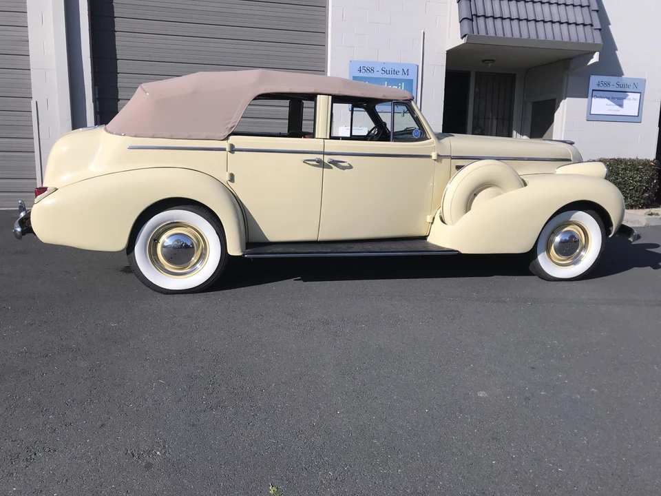 1939 Buick Roadmaster - Image 24 of 31