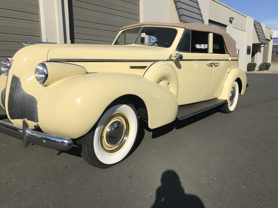 1939 Buick Roadmaster - Image 8 of 31