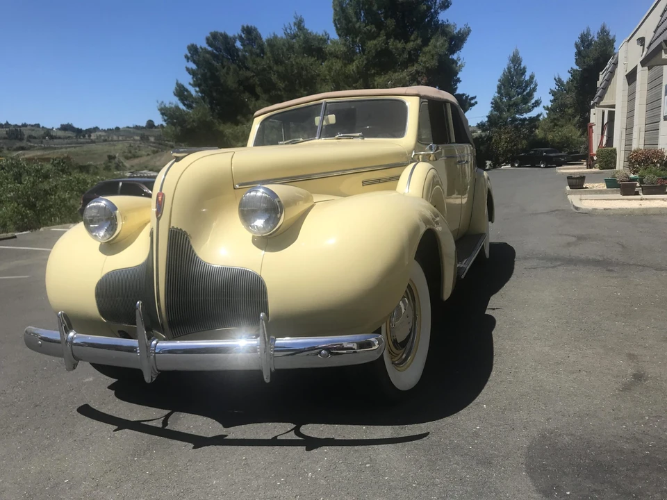 1939 Buick Roadmaster - Image 10 of 31