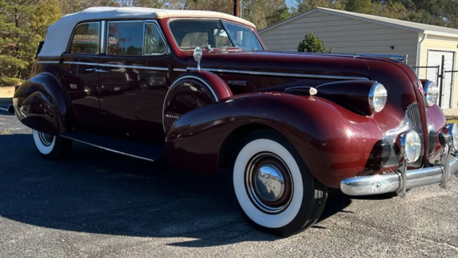 1939 Buick Roadmaster - Image 4 of 6