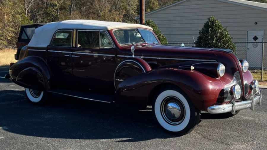 1939 Buick Roadmaster - Image 5 of 6