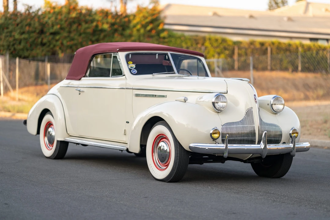 1939 Buick Century - Image 15 of 31