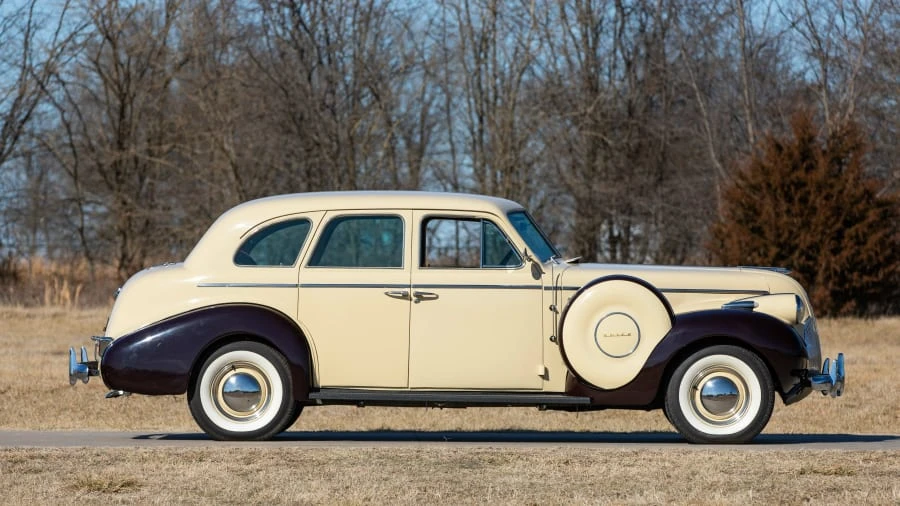1939 Buick Roadmaster - Image 8 of 15