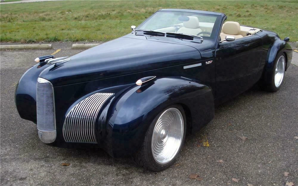 1939 Cadillac Series 61 - Image 2 of 5