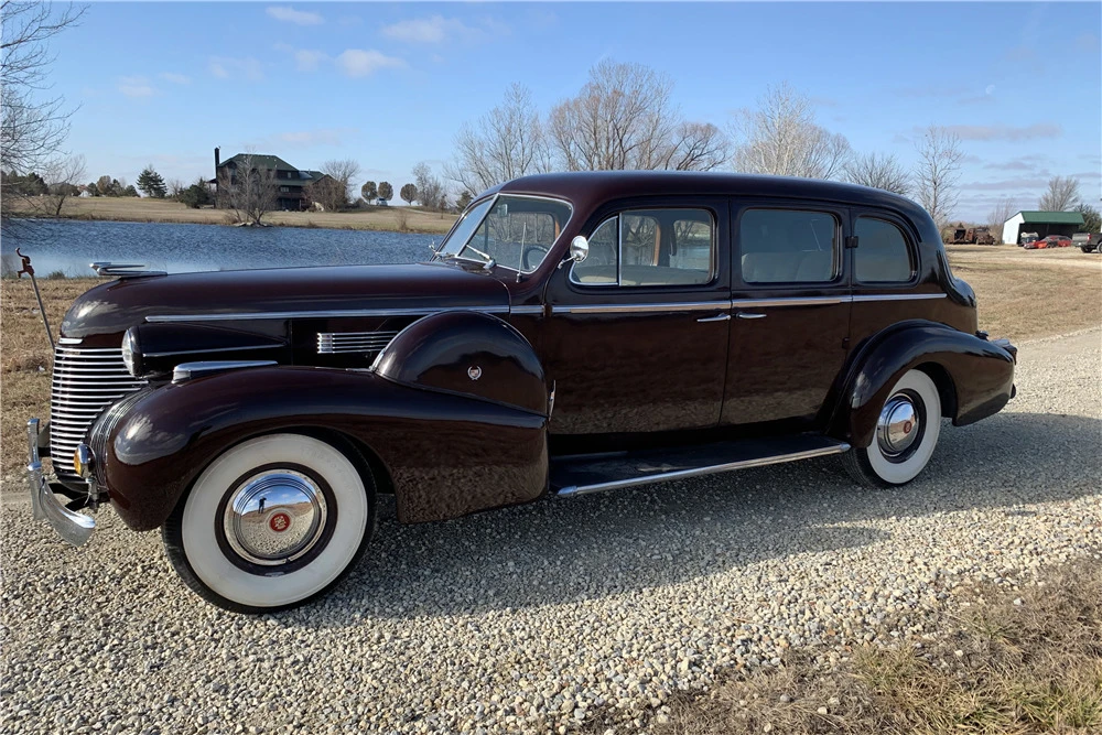1939 Cadillac Series 70 & 75 - Image 5 of 5