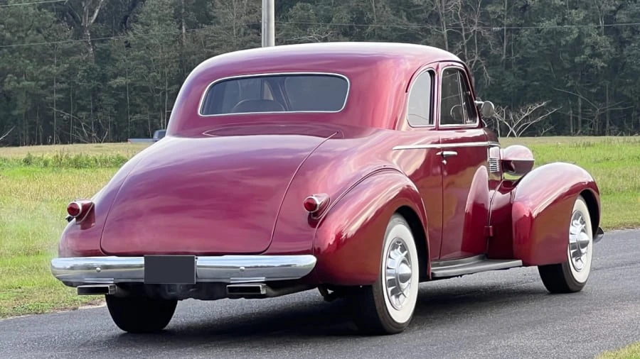 1939 Cadillac Series 61 - Image 3 of 14