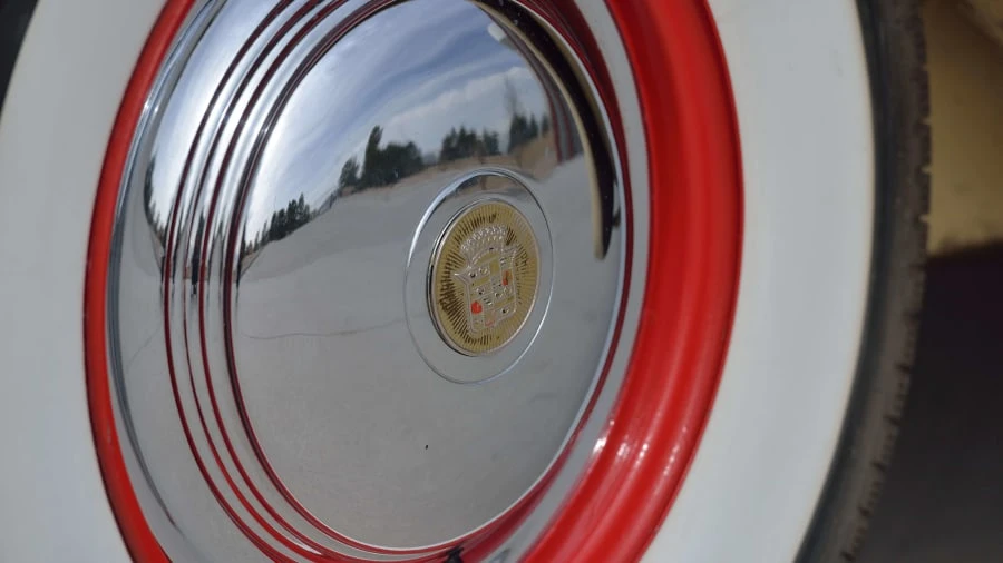 1939 Cadillac Sixty Special - Image 15 of 20