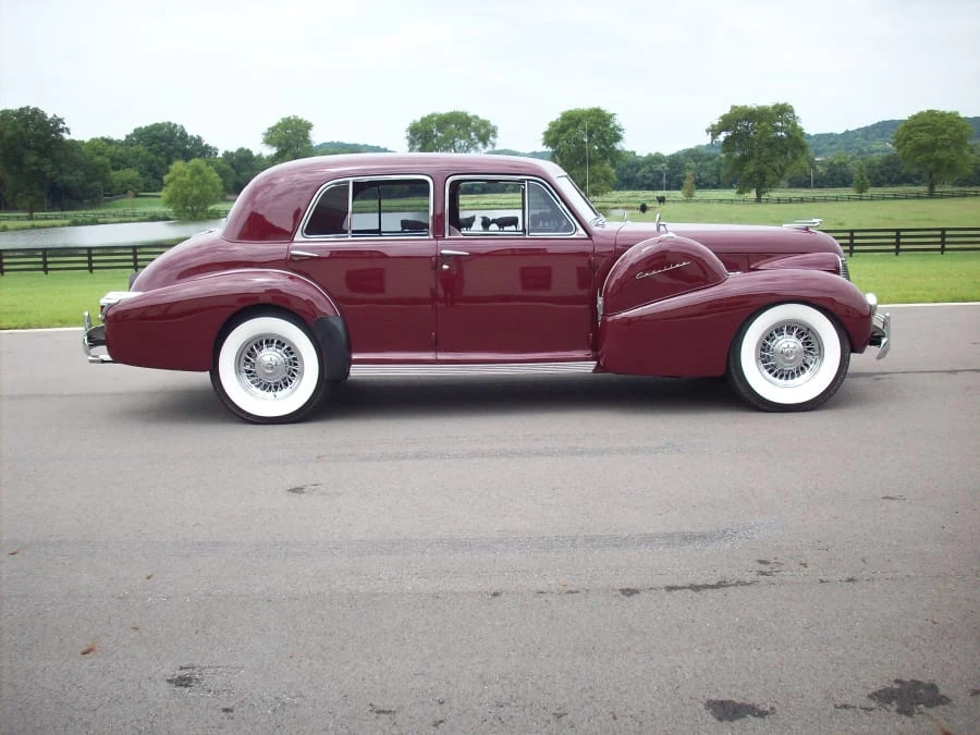1939 Cadillac Series 61 - Image 2 of 5