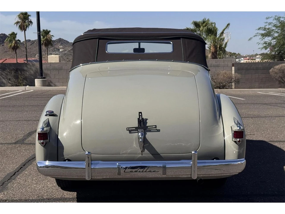 1939 Cadillac Series 61 - Image 18 of 31
