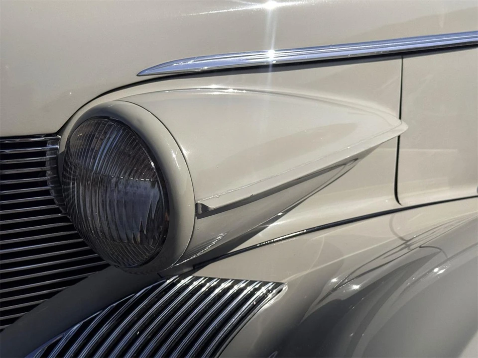 1939 Cadillac Series 61 - Image 29 of 31