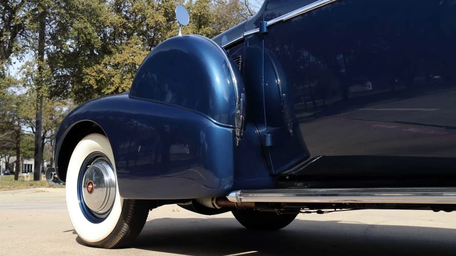 1939 Cadillac Series 61 - Image 10 of 22