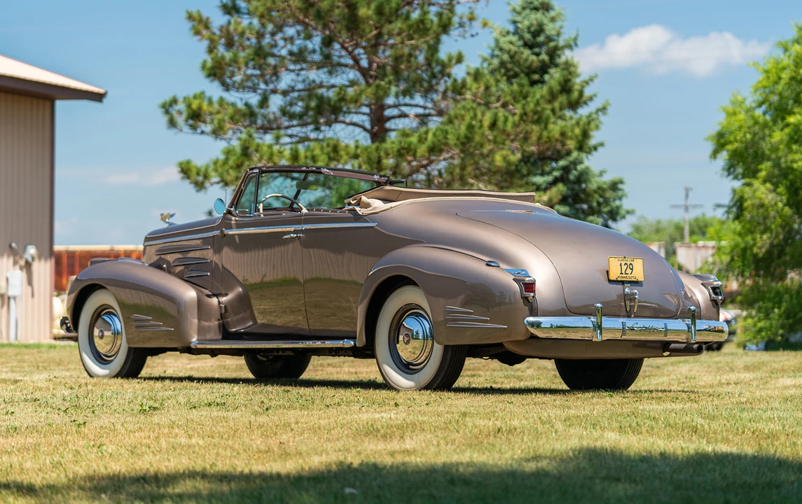 1939 Cadillac Series 61 - Image 6 of 25