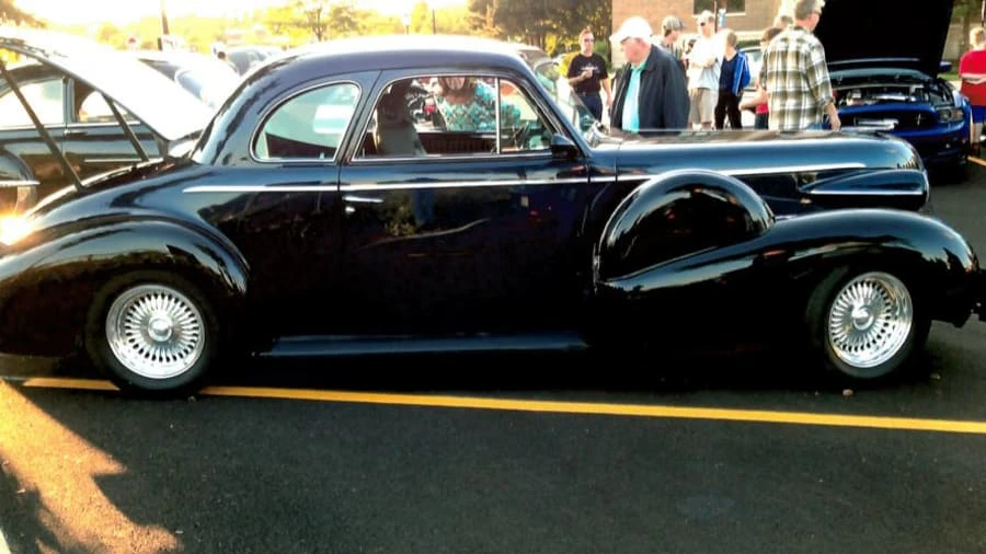 1939 Cadillac Series 61 - Image 2 of 8