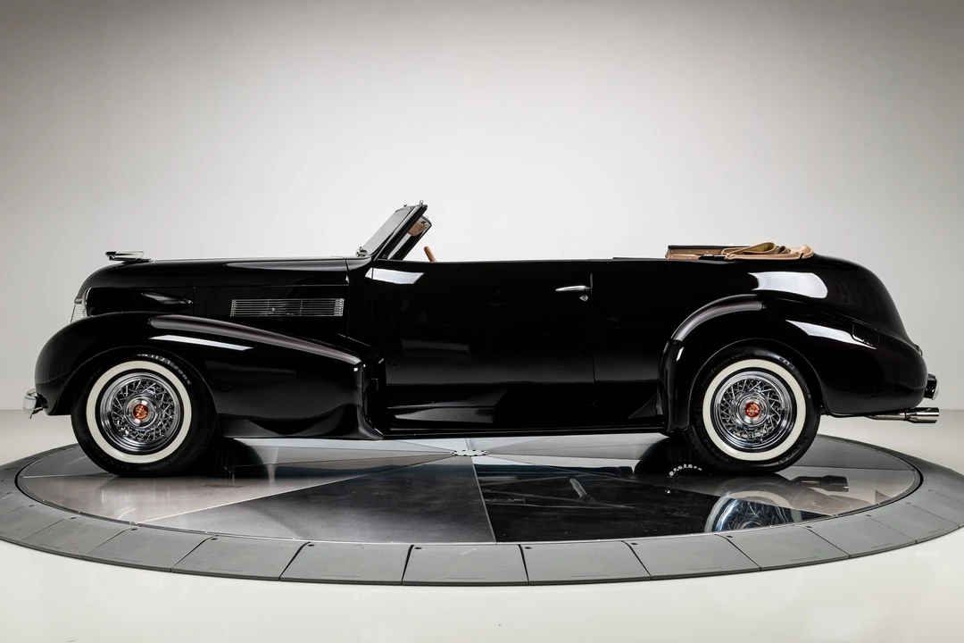 1939 Cadillac Series 61 - Image 24 of 31