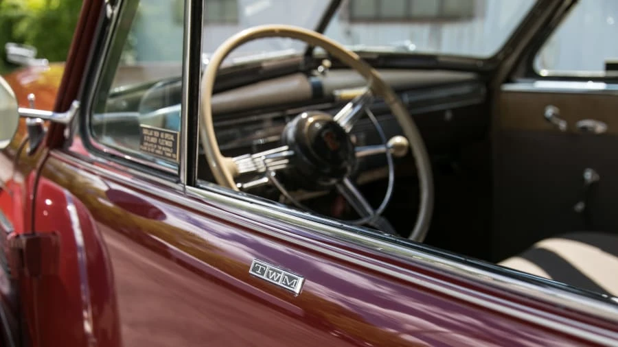 1939 Cadillac Sixty Special - Image 9 of 20