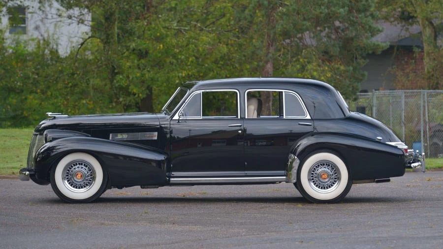1939 Cadillac Sixty Special - Image 8 of 24
