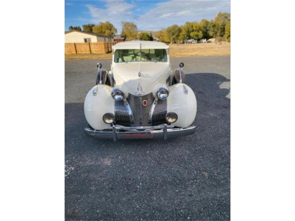 1939 Cadillac Fleetwood - Image 9 of 11