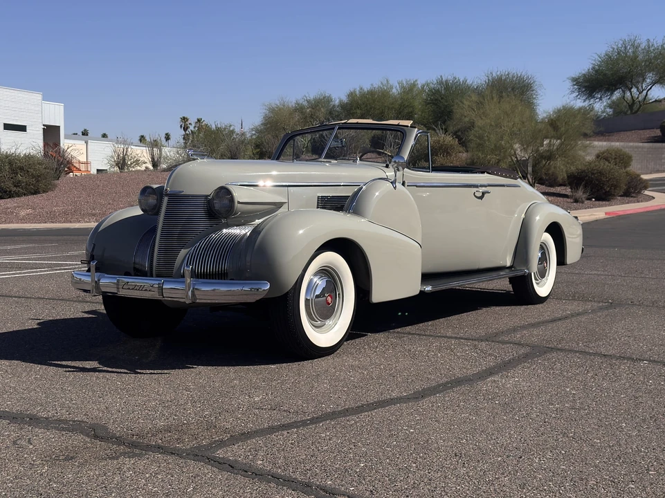 1939 Cadillac Series 70 & 75 - Image 3 of 31