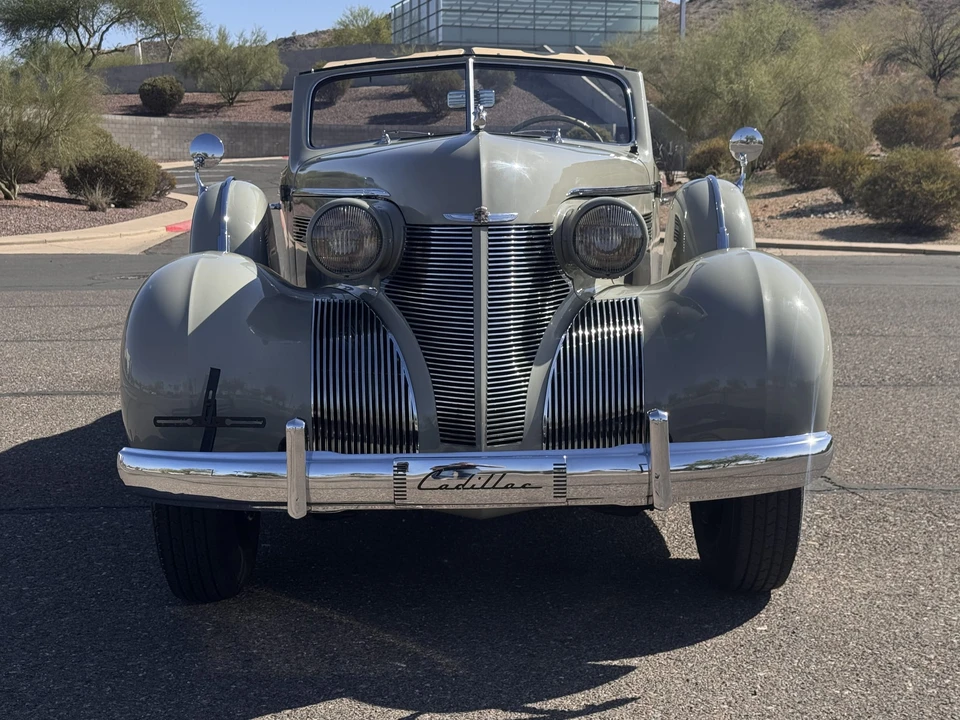 1939 Cadillac Series 70 & 75 - Image 4 of 31