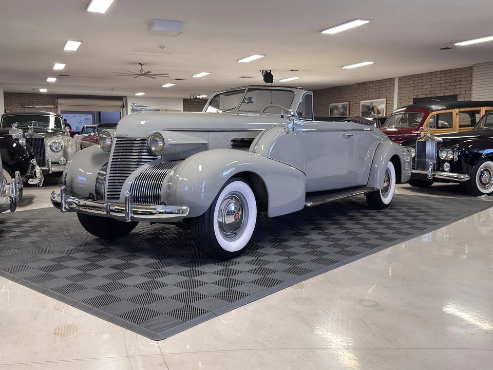 1939 Cadillac Series 70 & 75 - Image 15 of 31