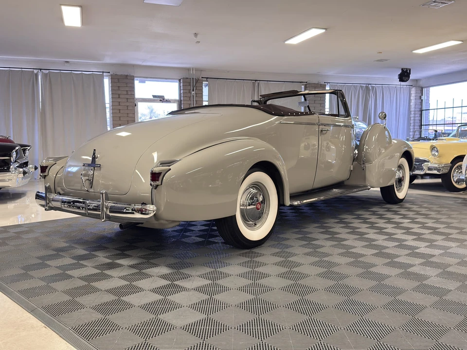 1939 Cadillac Series 70 & 75 - Image 20 of 31