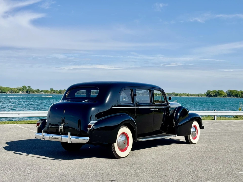 1939 Cadillac Series 70 & 75 - Image 25 of 31