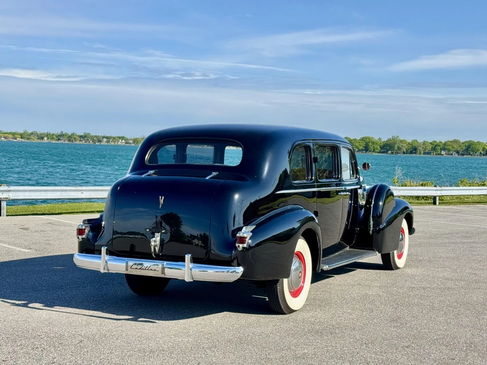 1939 Cadillac Series 70 & 75 - Image 24 of 31