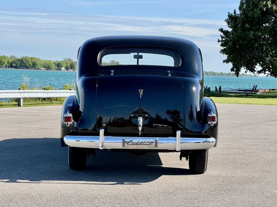 1939 Cadillac Series 70 & 75 - Image 23 of 31